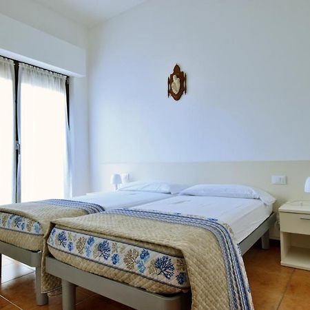 Villa Lory ลินญาโน ซับเบียโดโร ภายนอก รูปภาพ